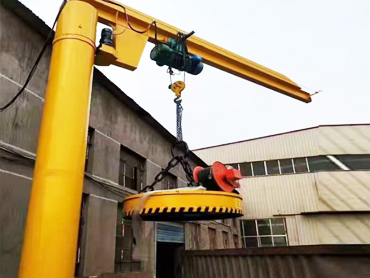 Tá tús á chur amárach.